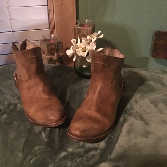 Freebird Hotel Ankle Harness Booties 8 M - Picture 2 of 15